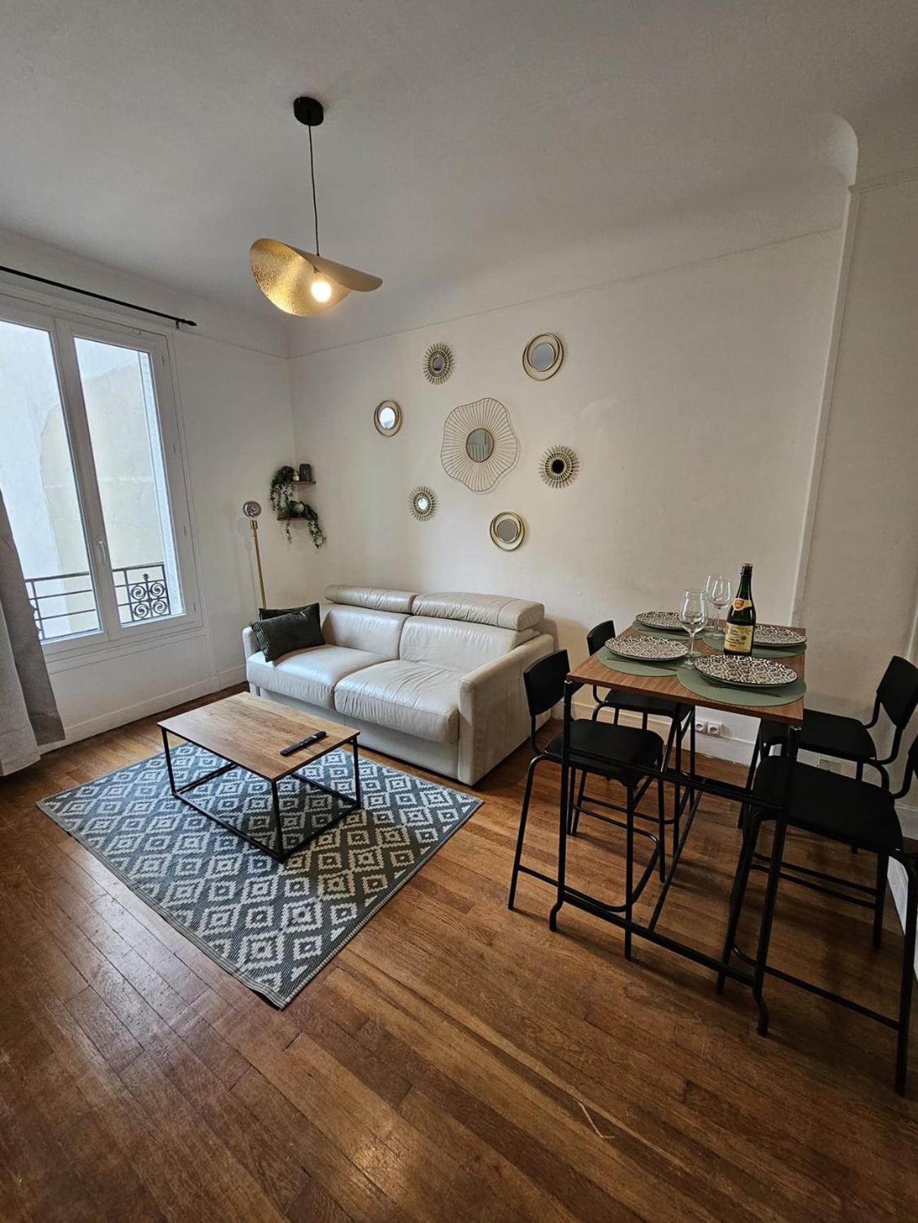 Beautiful 1 Bedroom Flat In Paris 17Th エクステリア 写真